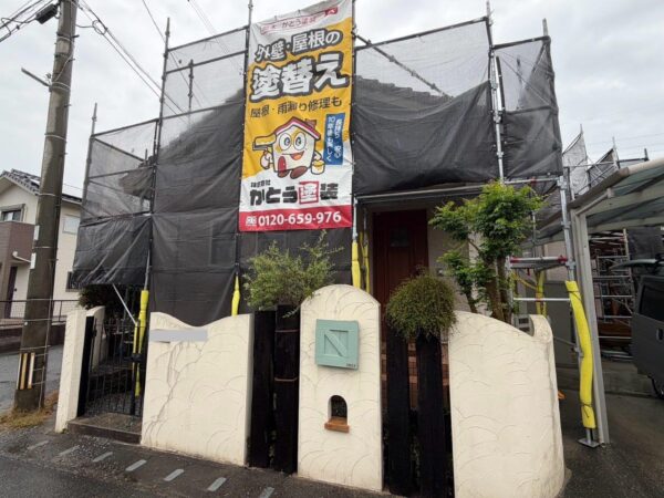 足場仮設の様子です。